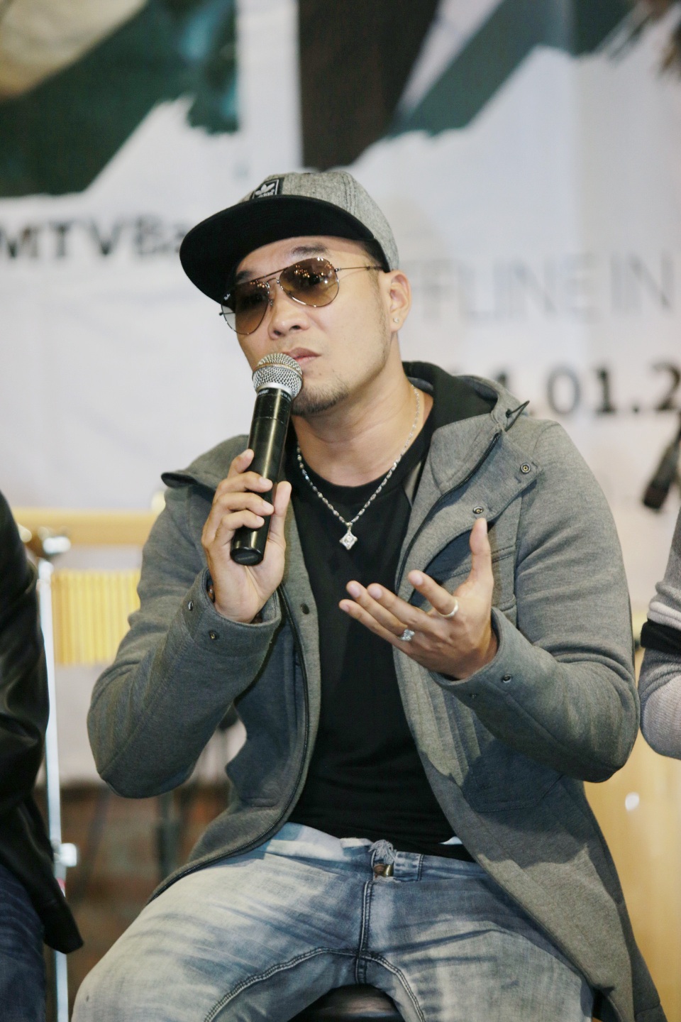 Ban nhạc MTV ra ca khúc mới sau khi rời khỏi Sing My Song - 3