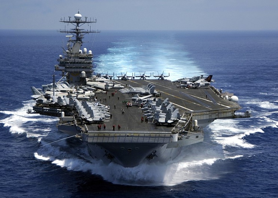 Triều Tiên tung video thiêu rụi tàu sân bay và chiến đấu cơ Mỹ - 1 Tàu sân bay USS Carl Vinson của Mỹ (Ảnh: Maritime Quest)
