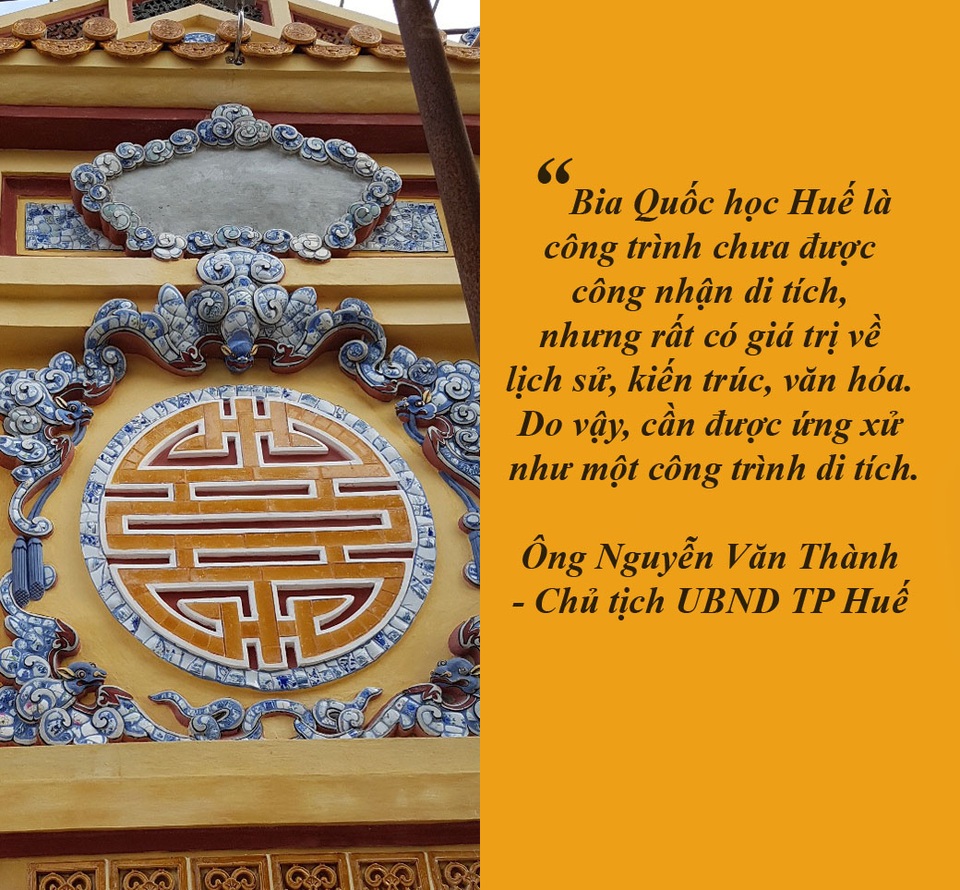 Cuối năm Bính Thân, nhiều công trình cổ được… “khoác áo mới” - 1 Vụ trùng tu bia Quốc học Huế sẽ được điều chỉnh như thế nào? - Việc điều chỉnh màu sắc, một số chi tiết họa tiết... trên bia Quốc học Huế sẽ được chỉnh sửa, thay thế sau Tết Nguyên đán 2017.