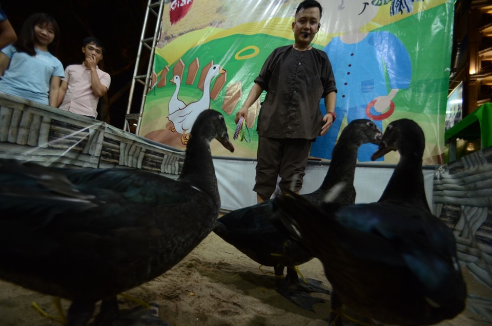 Khu trò chơi dân gian chắc chắn sẽ mang lại cho du khách quốc tế những trải nghiệm tuyệt vời về văn hóa và con người Việt Nam.