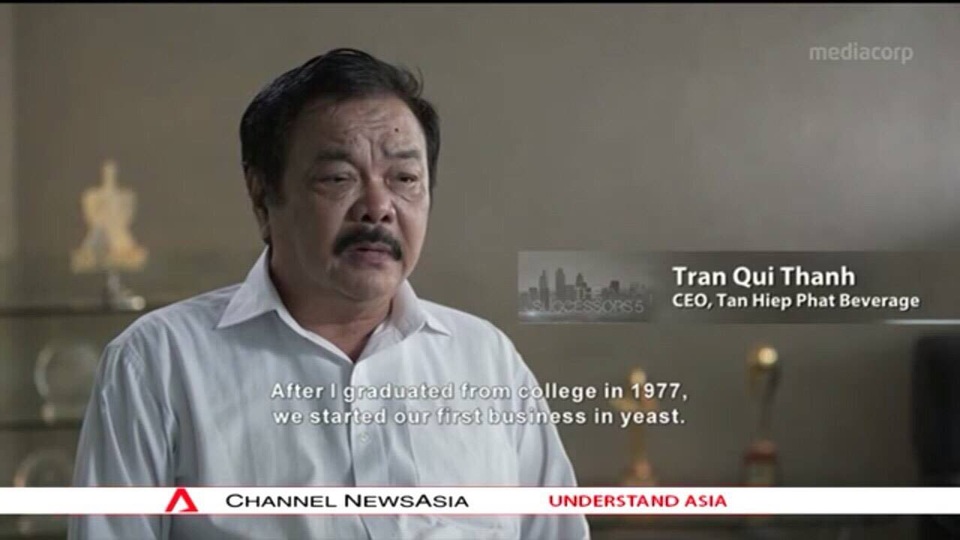 Truyền hình Singapore thực hiện phóng sự về “cô gái Việt tỷ đô” - 2 Truyền hình Singapore thực hiện phóng sự về “cô gái Việt tỷ đô” - 2