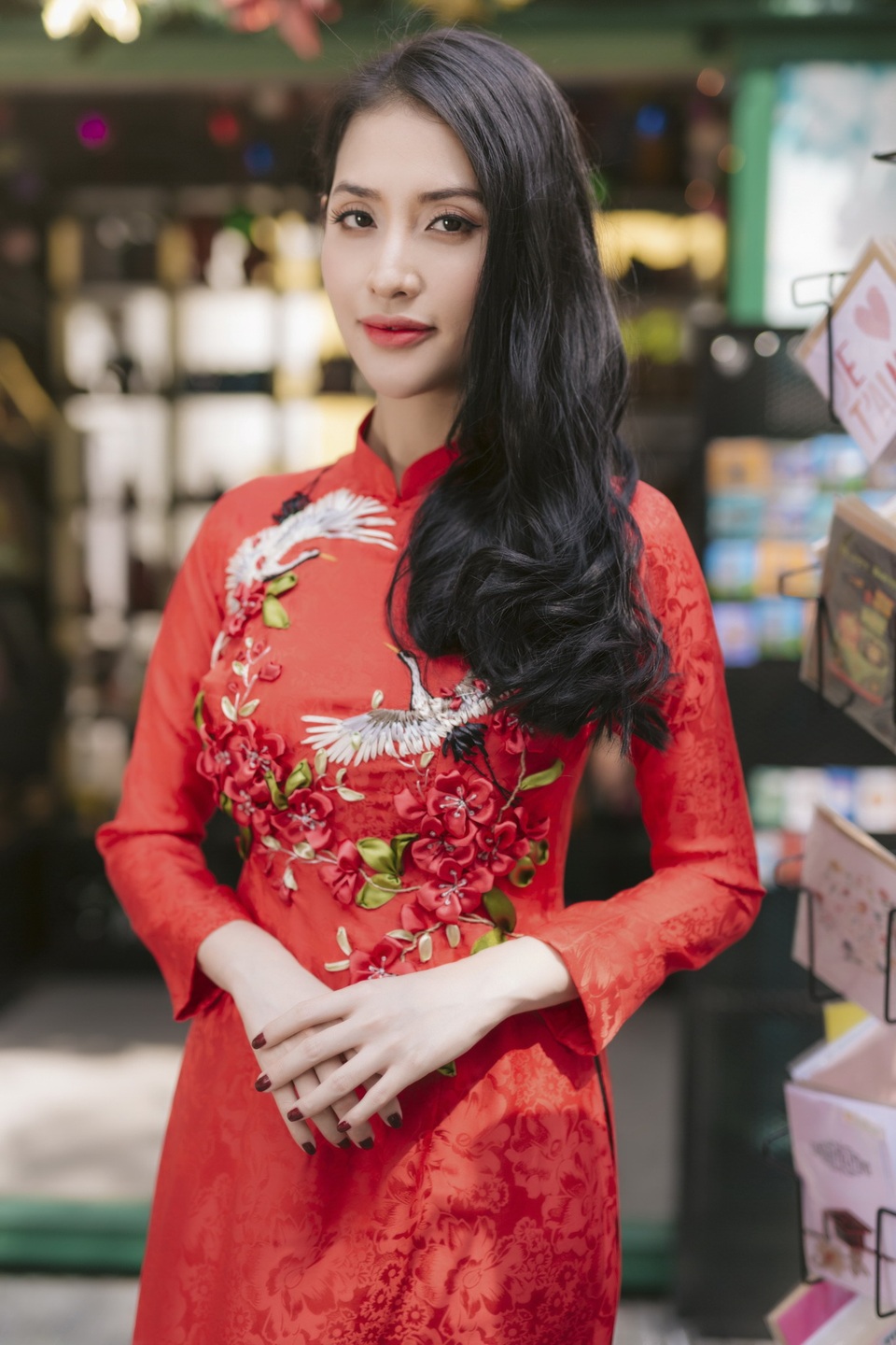 Tình cũ Trấn Thành xuống phố cùng Mai Thu Huyền - 1 Tình cũ Trấn Thành xuống phố cùng Mai Thu Huyền - 1