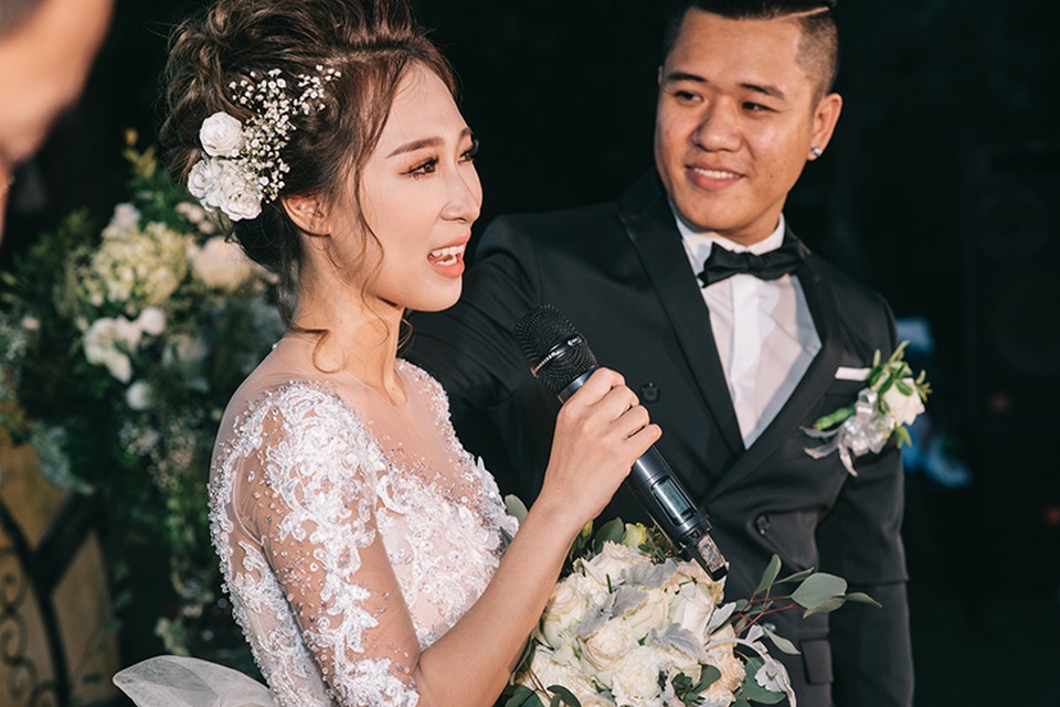 Đám cưới "trong mơ" với 300 khách cùng “xăm” biểu tượng hạnh phúc - 10