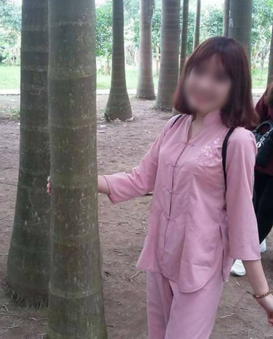 Công an thông tin vụ nữ sinh lớp 12 tự vẫn nghi do bị ép "quan hệ" - 1
T.A. vốn là một nữ sinh rất xinh đẹp. (Ảnh: Facebook)