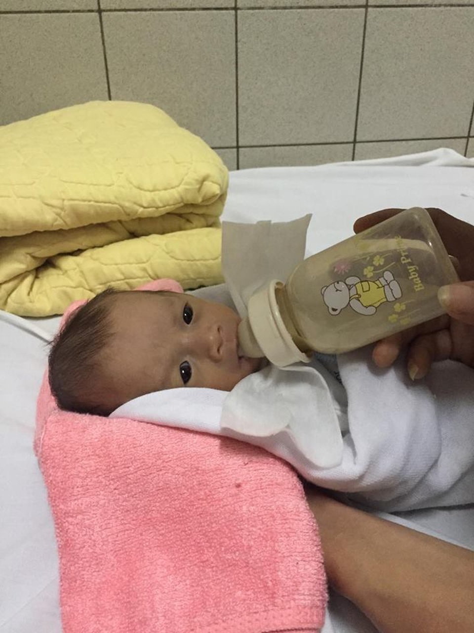 Bé Yến Nhi đựơc sinh non ở tuần thứ 30 với cân nặng 1,4 kg.