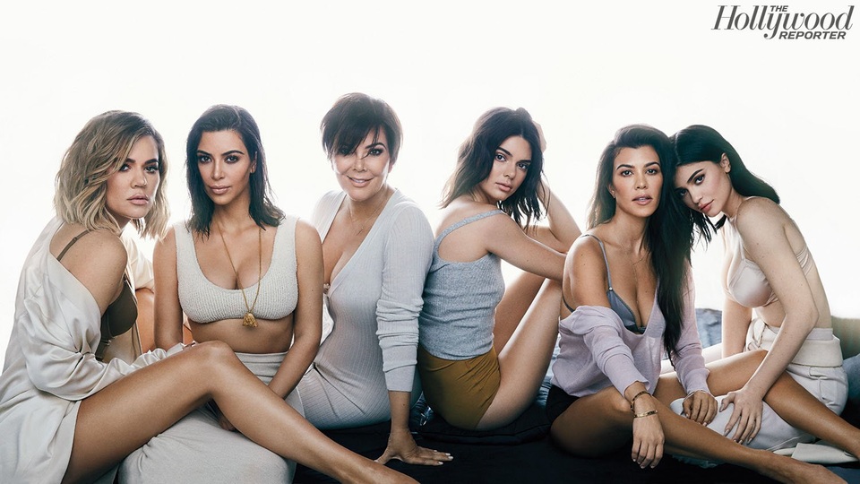 Gia đình nhà Kardashian kiếm tiền trong một năm như thế nào? | Báo Dân trí