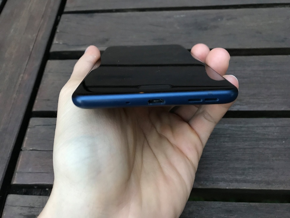 Cả 3 model Nokia mới đều sử dụng cổng MicroUSB chứ không phải USB-Type C