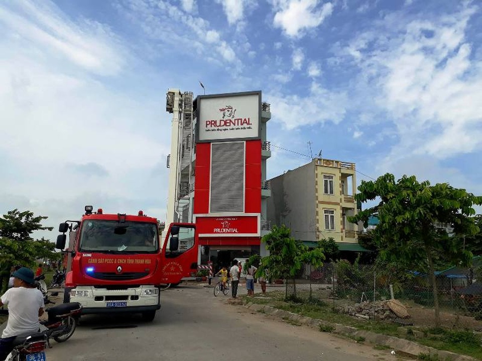 Cháy trên tầng thượng tòa nhà Prudential - 1 Tòa nhà nơi xảy ra vụ hỏa hoạn (Ảnh: Tùng Anh)