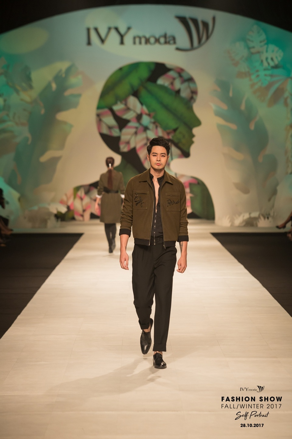 Những dấu ấn đậm nét của IVY moda fashion show 2017 - 20 Những dấu ấn đậm nét của IVY moda fashion show 2017 - 20