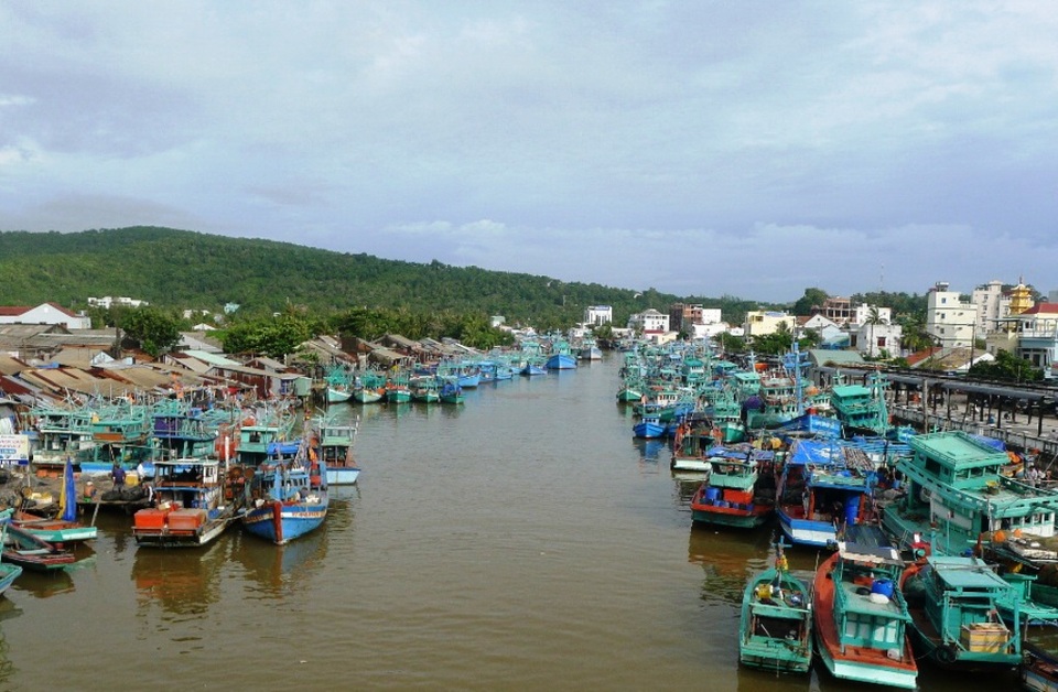 Nhiều tàu thuyền gặp nạn, Kiên Giang siết chặt công tác quản lý tàu ra biển - 1