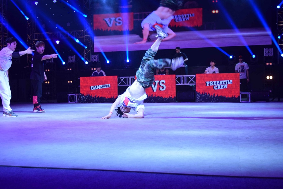 “Break The Floor” - Cuộc chơi tuyệt vời của cảm xúc - 2 “Break The Floor” - Cuộc chơi tuyệt vời của cảm xúc - 2