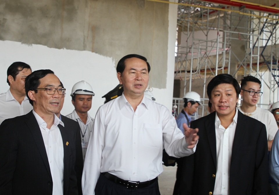 Chủ tịch nước kiểm tra thực tế tiến độ thi công các công trình phục vụ Tuần lễ cấp cao APEC 2017 tại Đà Nẵng