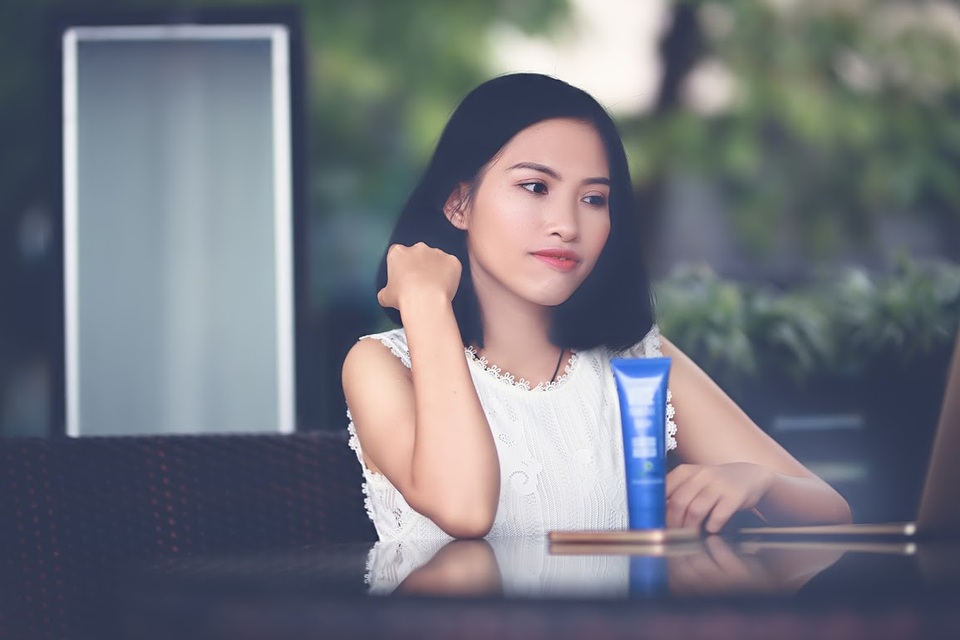 Từ nữ sinh bị buộc thôi học đến nữ doanh nhân trẻ thành công - 2