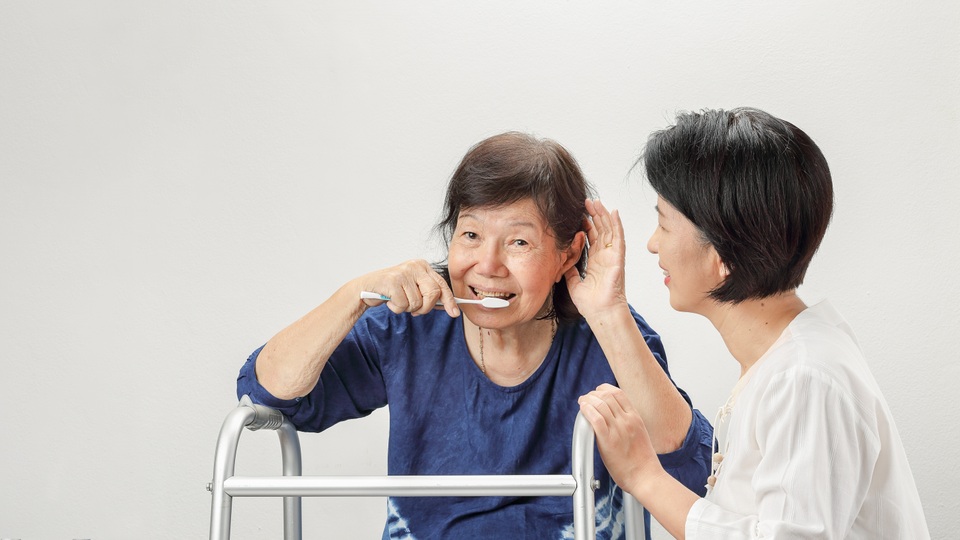 Hóa giải rào cản tâm lý cho người phục hồi sau tai biến - 2
Tính tự chủ là phương pháp hiệu quả giúp giải tỏa tâm lý tiêu cực ở bệnh nhân tai biến