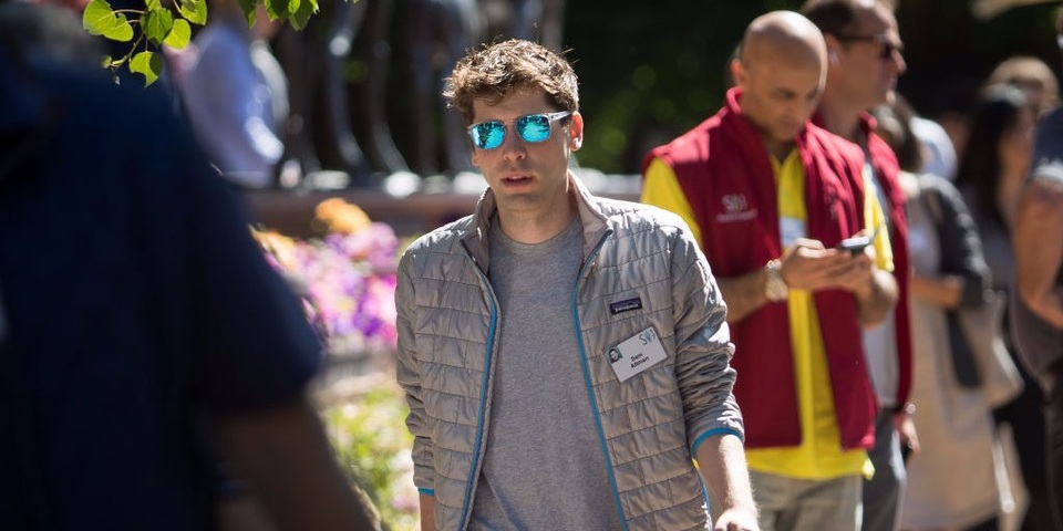 Sam Altman, CEO của Y Combinator cho biết thành công luôn đi cùng với may mắn.