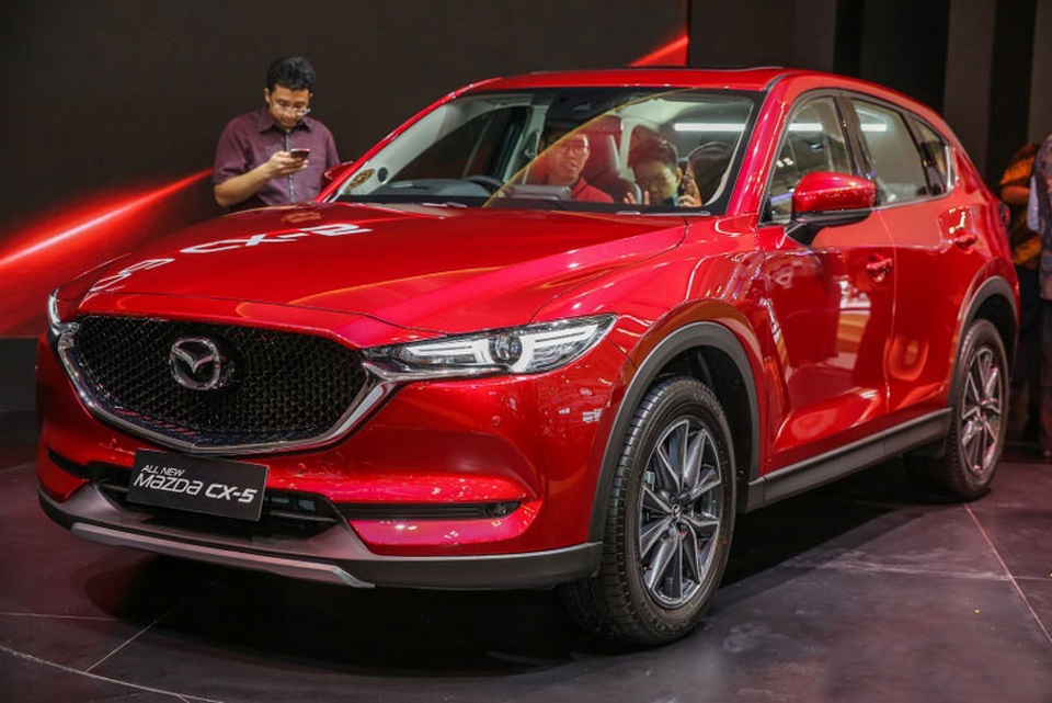 Mua xe Mazda được giảm hơn 40 triệu đồng - 2 Nhiều khả năng, sau Indonesia, mẫu Mazda CX-5 phiên bản nâng cấp sẽ sớm có mặt tại Việt Nam.
