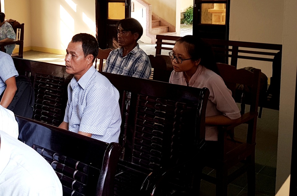 Ngư dân thắng kiện gần 3 tỷ đồng vụ tàu vỏ thép hỏng máy - 2 Ngư dân Trần Văn Liên tại phiên tòa xét xử