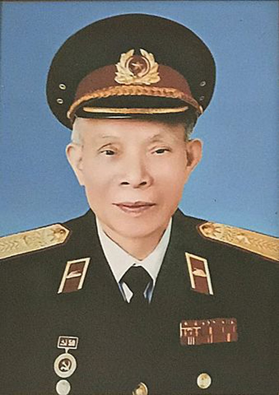 Thiếu tướng Hoàng Đăng Huệ.