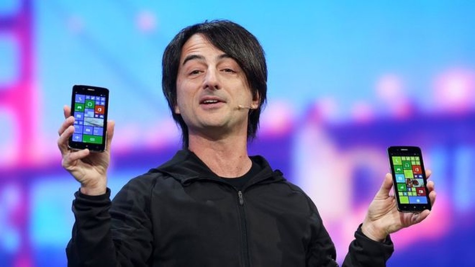 Microsoft thừa nhận "khai tử" tham vọng tấn công thị trường di động - 3 Phó chủ tịch Joe Belfiore của Microsoft.