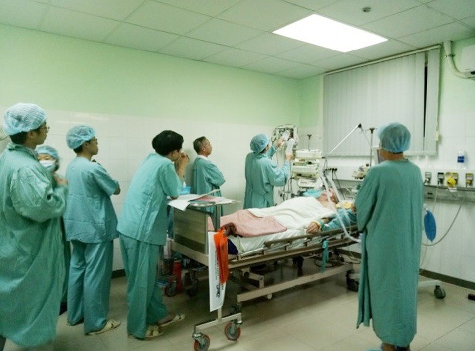 Hội chẩn tại Phòng Gây mê Hồi sức Tim mạch