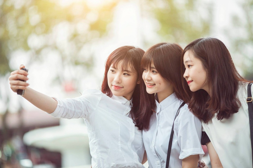 Du học sinh Việt cười khoe lúm đồng tiền khiến ngàn trái tim thương nhớ - 6 Du học sinh Việt cười khoe lúm đồng tiền khiến ngàn trái tim thương nhớ - 6