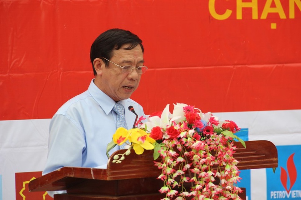 Nhiều phần quà đến với gia đình chính sách, có công trên mảnh “đất thiêng” Quảng Trị - 5 Ông Mai Thức, Phó Chủ tịch UBND tỉnh Quảng Trị phát biểu tại lễ bế mạc giải đua xe đạp về Trường Sơn