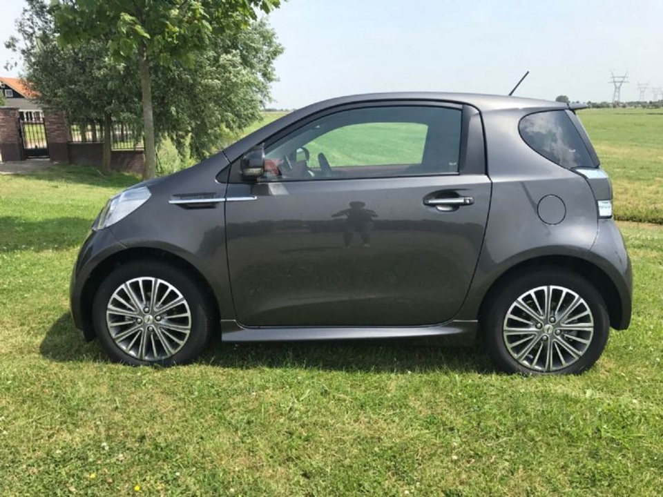 Vì sao Cygnet vẫn ế ẩm dù mang mác Aston Martin? - 3