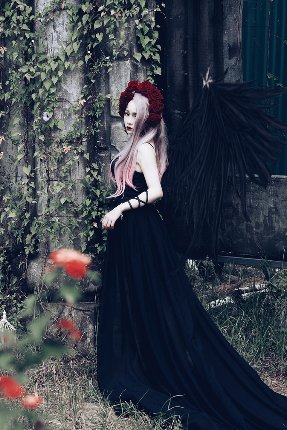 "Thiên thần bóng tối" Chibi Bunny gợi cảm và ma mị - 2 Theo Chibi, những hình ảnh này mang phong cách pastel goth, là một phong cách được yêu thích của giới cosplay, mang âm hưởng văn hóa châu Âu và châu Á hòa trộn