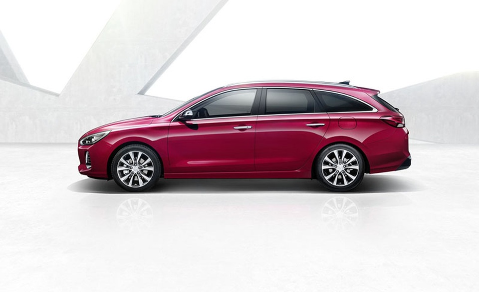 Hyundai i30 Wagon thế hệ mới - Thực dụng hơn - 4 Hyundai i30 Wagon thế hệ mới - Thực dụng hơn - 4