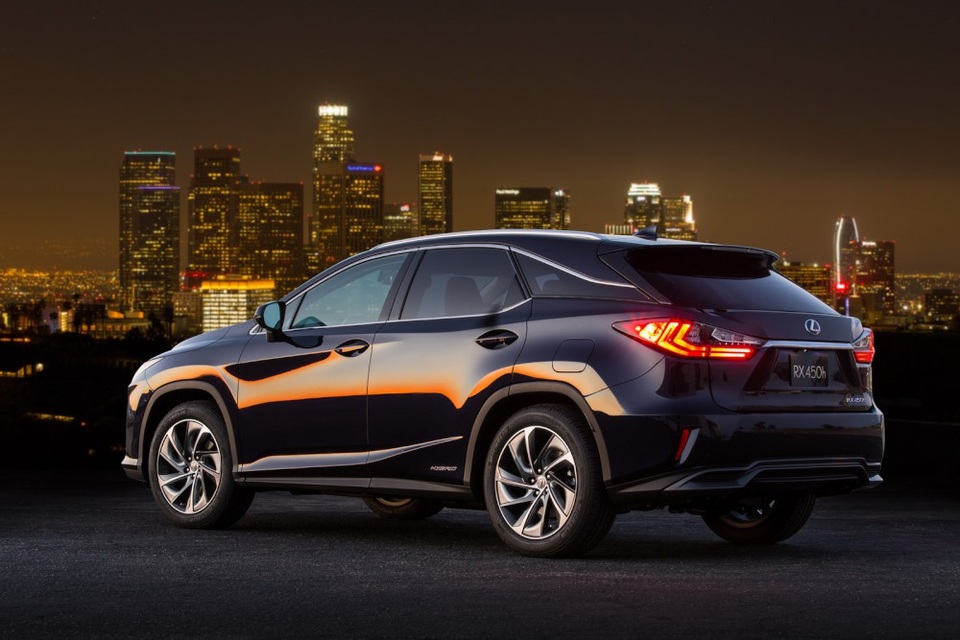 Lexus giảm giá xe RX 450h - 4 Lexus giảm giá xe RX 450h - 4