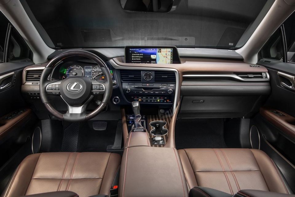 Lexus giảm giá xe RX 450h - 5 Lexus giảm giá xe RX 450h - 5