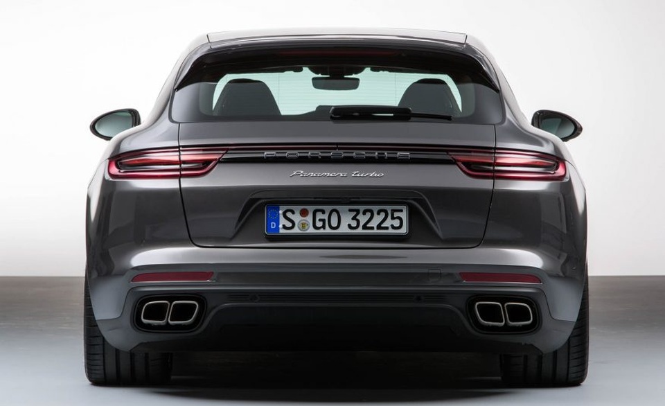 Panamera Sport Turismo 2018 - Xe wagon đầu tiên của Porsche - 11 Panamera Sport Turismo 2018 - Xe wagon đầu tiên của Porsche - 11