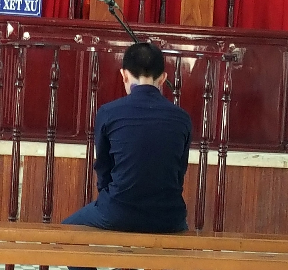 Nam sinh giết người vì bị uy hiếp quan hệ tình dục đồng tính - 1 Bị cáo Nguyễn Chấn N. bị kết án 4 năm tù vì tội giết người.