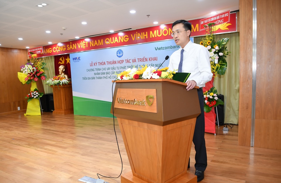 Vietcombank, HFIC và Sawaco ký thỏa thuận hợp tác phát triển hệ thống cấp nước sạch - 2 Ông Phạm Quang Dũng - Tổng giám đốc Vietcombank phát biểu tại Lễ ký kết