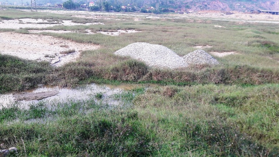 Vụ dân “tố” xã thiếu minh bạch trong thu chi tài chính: Xã thừa nhận có sai sót! - 9 Dự án trạm bơm Cồn Trụn được UBND xã cho đơn vị thi công ứng số tiền hơn 1 tỷ đồng trong tổng số kinh phí hơn 5,2 tỷ đồng.