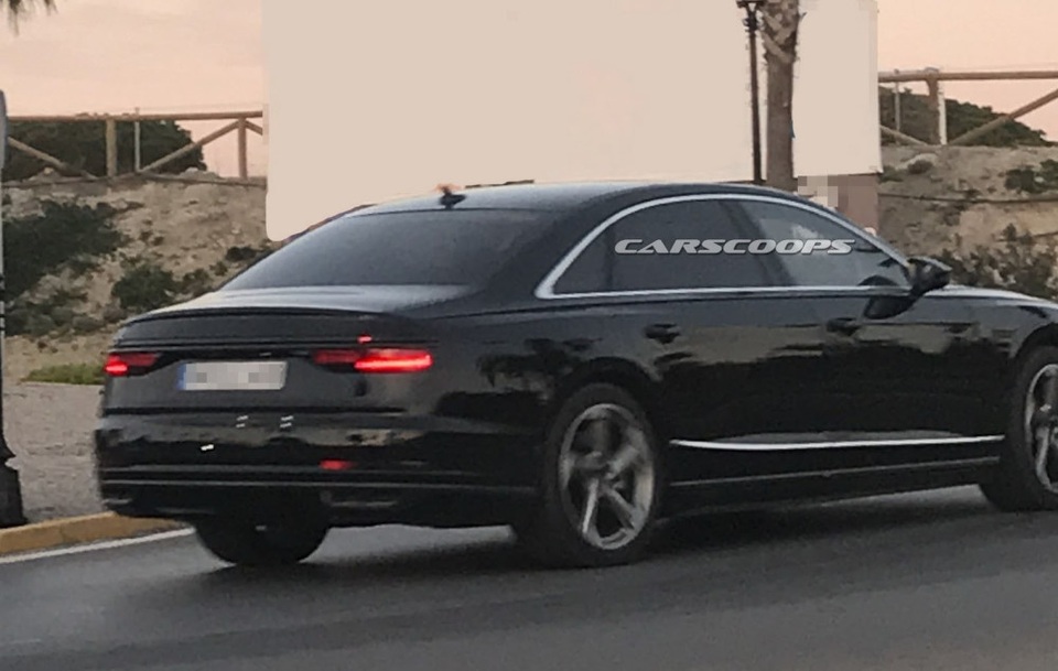 Audi A8 thế hệ mới chuẩn bị trình làng - 5 Audi A8 thế hệ mới chuẩn bị trình làng - 5