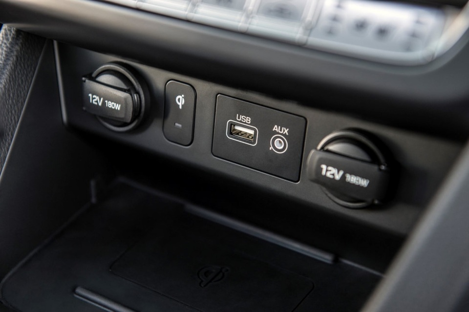 Hyundai Sonata 2018 phiên bản Mỹ ra mắt - 23 Hyundai Sonata 2018 phiên bản Mỹ ra mắt - 23
