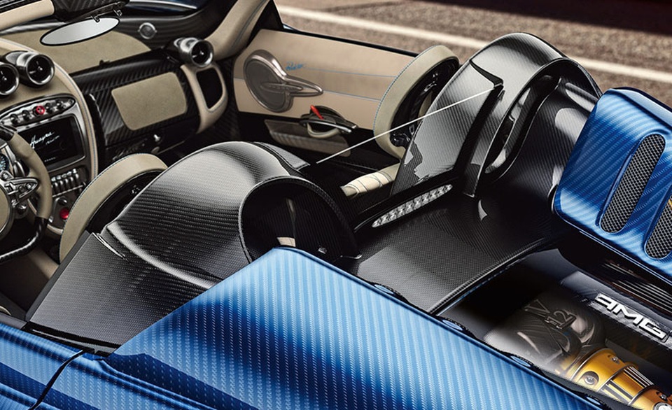Siêu xe Pagani Huayra Roadster chưa ra mắt đã hết hàng - 11 Siêu xe Pagani Huayra Roadster chưa ra mắt đã hết hàng - 11