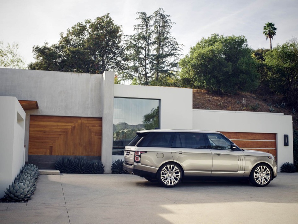 Range Rover SVAutobiography 2018 - Một lựa chọn thay thế Bentley Bentayga - 17 Range Rover SVAutobiography 2018 - Một lựa chọn thay thế Bentley Bentayga - 17