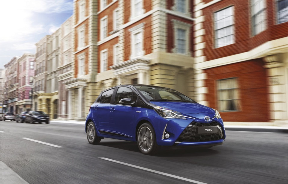 Toyota Yaris 2018 có giá từ 15.635 USD - 4