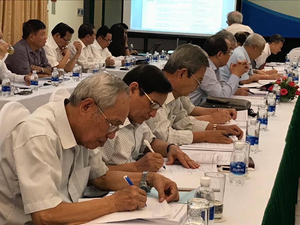Giải pháp nào để giải sự "ngại học" của người lớn? - 4
Hội thảo có tham vọng, sẽ thống nhất được quan điểm giáo dục người lớn và từ đó, chuyển đổi được những hiểu biết sang thái độ và hành vi trong tổ chức và thực hiện giáo dục người lớn như một mục tiêu chiến lược giáo dục.