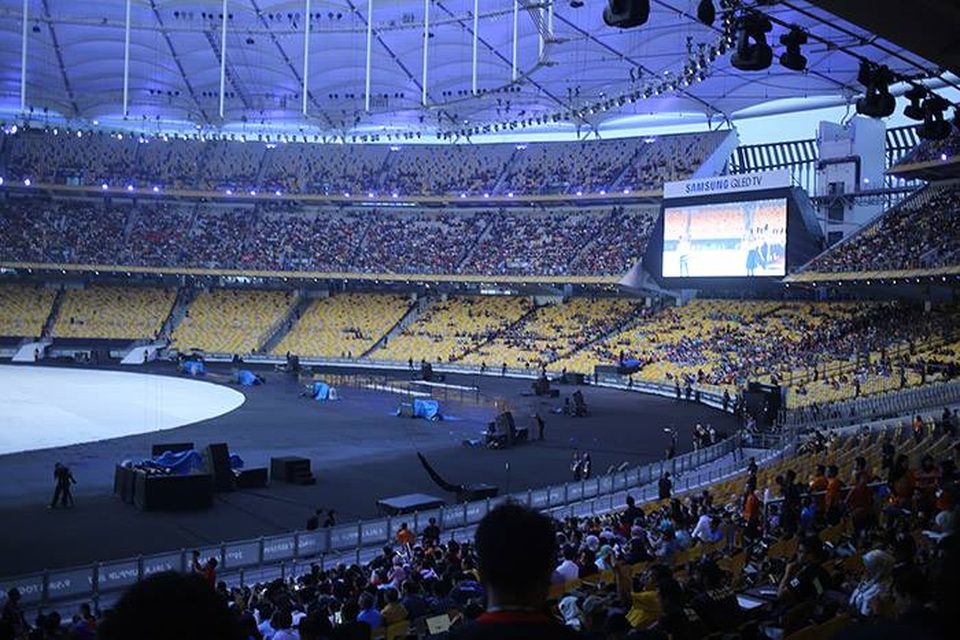 Lễ khai mạc SEA Games 29: Bữa tiệc đậm đà bản sắc văn hóa - 20
Sân khấu được dựng lên ở Bukit Jalil đang rút hoàn thành trước Giờ G