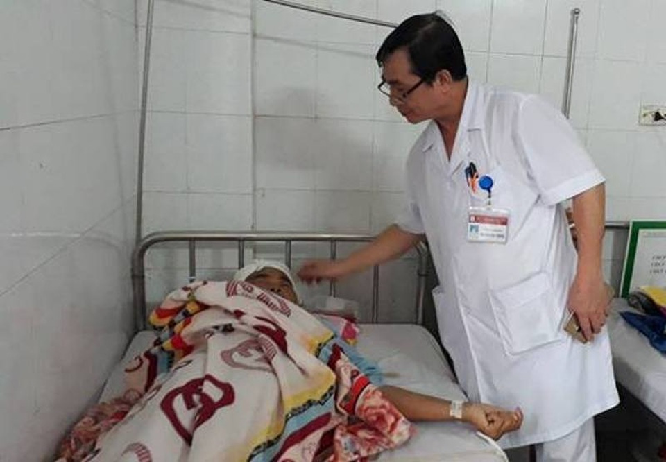 Lấy thành công khối u to quả bóng tennis trong trán - 1 Bệnh nhân có khối u não hiếm gặp được phẫu thuật thành công
