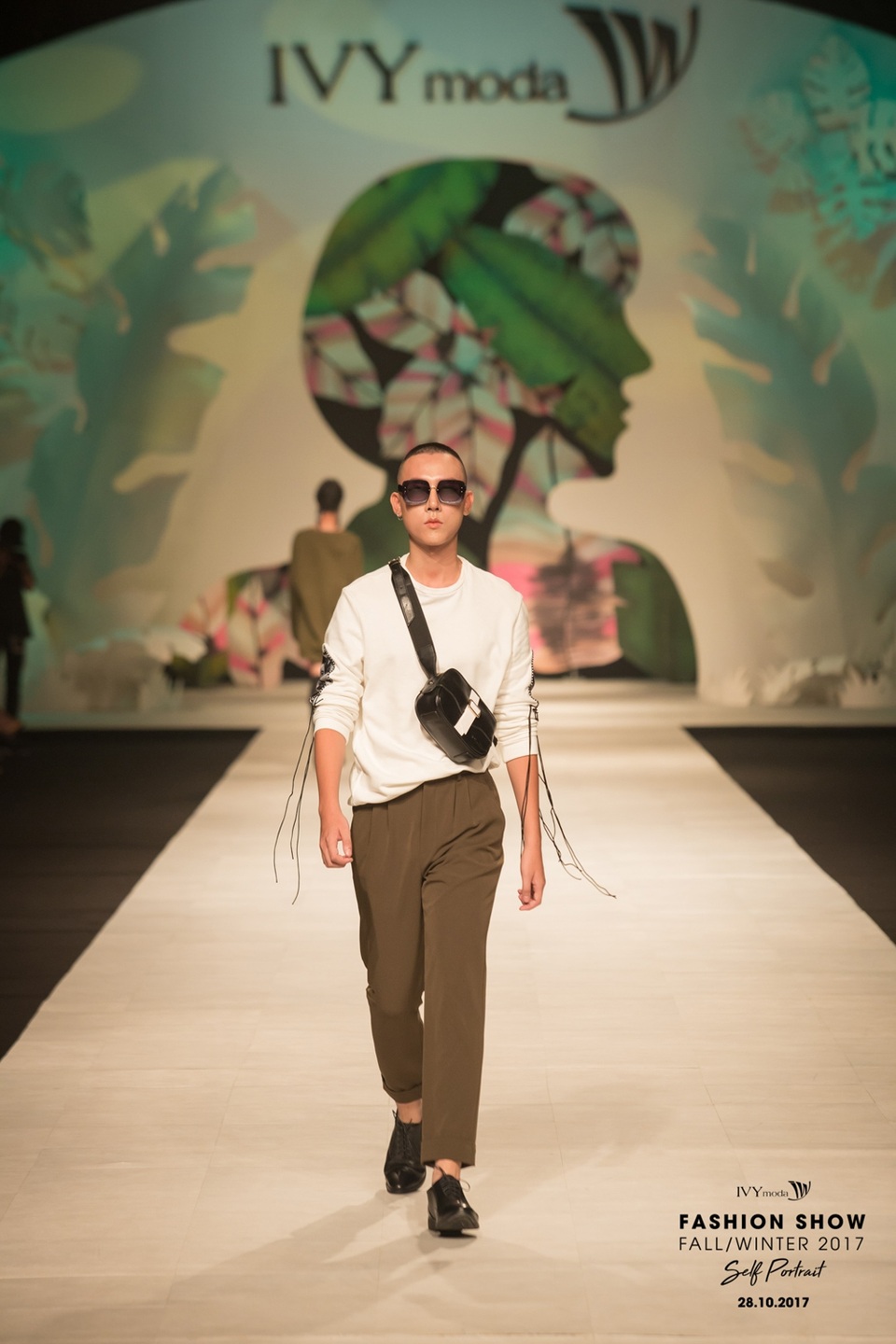 Những dấu ấn đậm nét của IVY moda fashion show 2017 - 23 Những dấu ấn đậm nét của IVY moda fashion show 2017 - 23
