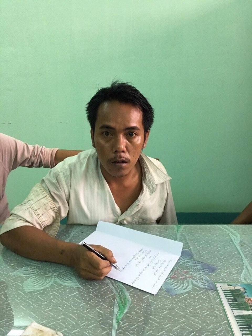 Bắt giữ nghi phạm đâm tài xế taxi trọng thương trong đêm - 2
Đối tượng Nguyễn Ngọc Huynh