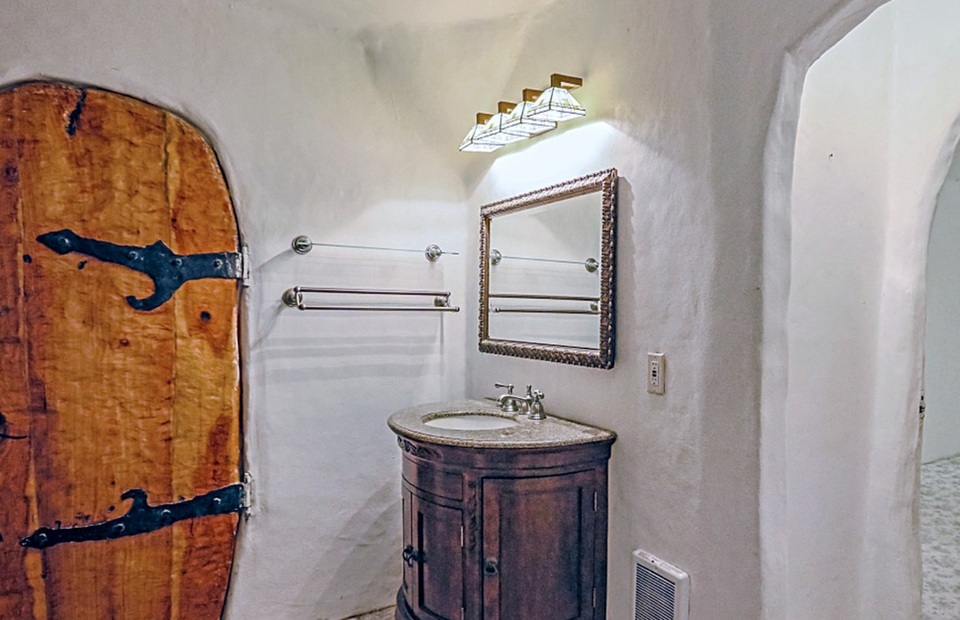 Căn nhà của nàng Bạch Tuyết có giá 23 tỷ đồng - 7 Căn nhà của nàng Bạch Tuyết có giá 23 tỷ đồng - 7