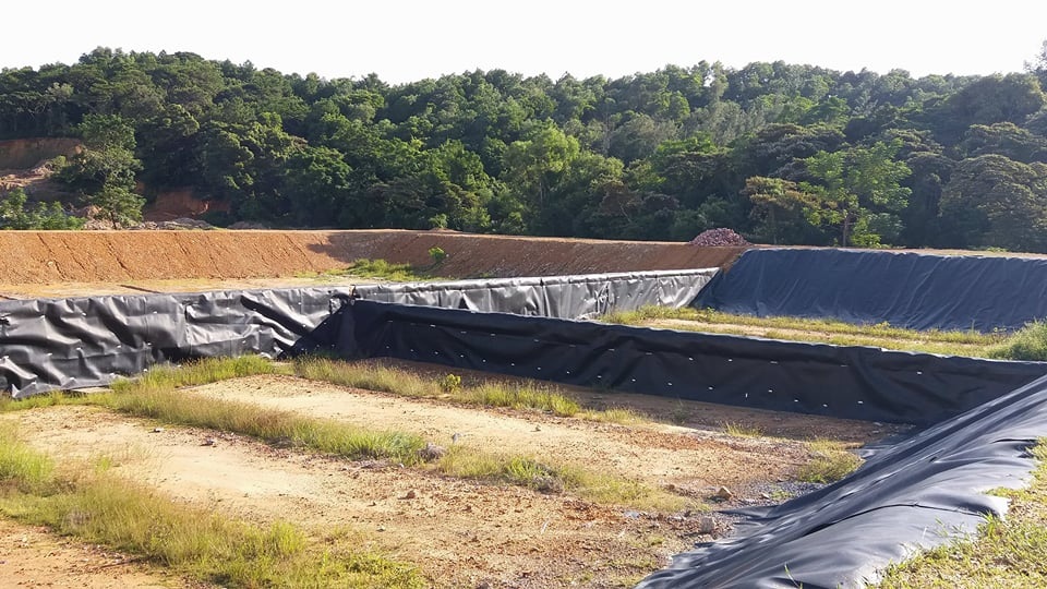 
Sau 7 năm, khu xử lý rác gần 30 tỷ vẫn mang hình dạng như thế này.
