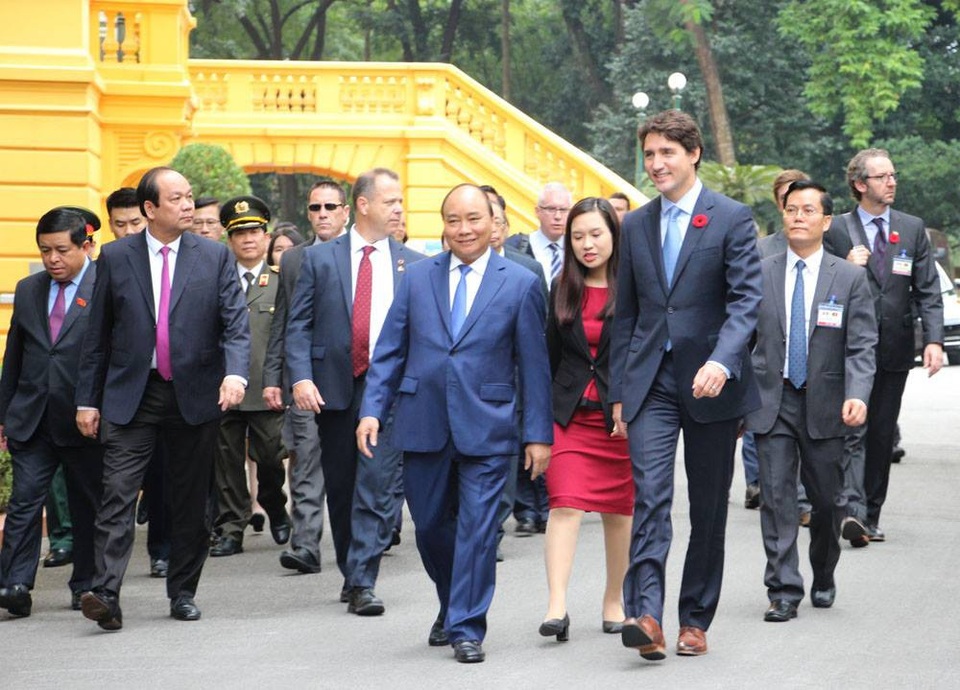 Lễ đón chính thức Thủ tướng Canada tại Phủ Chủ tịch - 8
Sau lễ đón, Thủ tướng Justin Trudeau có cuộc hội đàm với Thủ tướng Nguyễn Xuân Phúc.