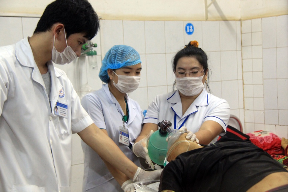 Hỗn chiến vì tranh chấp đất, 1 người thiệt mạng, 6 trọng thương - 3 Nhiều nạn nhân trong tình trạng nguy kịch