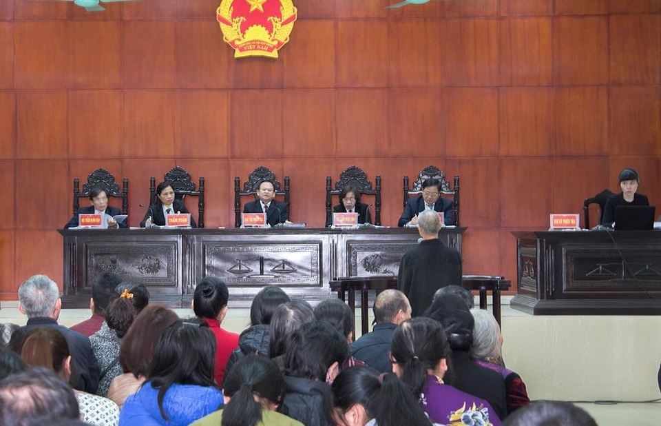 Tổ trưởng dân phố 4 lần hiếp dâm bé gái lãnh án 13 năm tù giam - 1 Bị cáo bị tuyên 13 năm tù về tội hiếp dâm trẻ em (ảnh CTV)